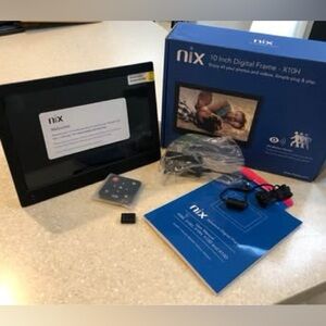 NIX Digital Photo Frame with Remote